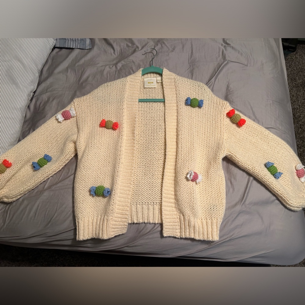 ANTHRO Maeve 3D cardigan CANDY
